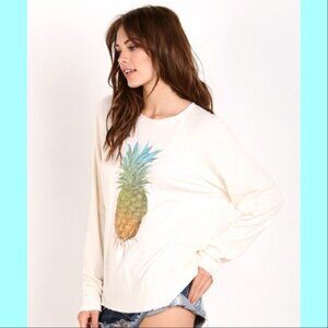 Wildfox Rainbow Pineapple BBJ A True Classic L 🦄